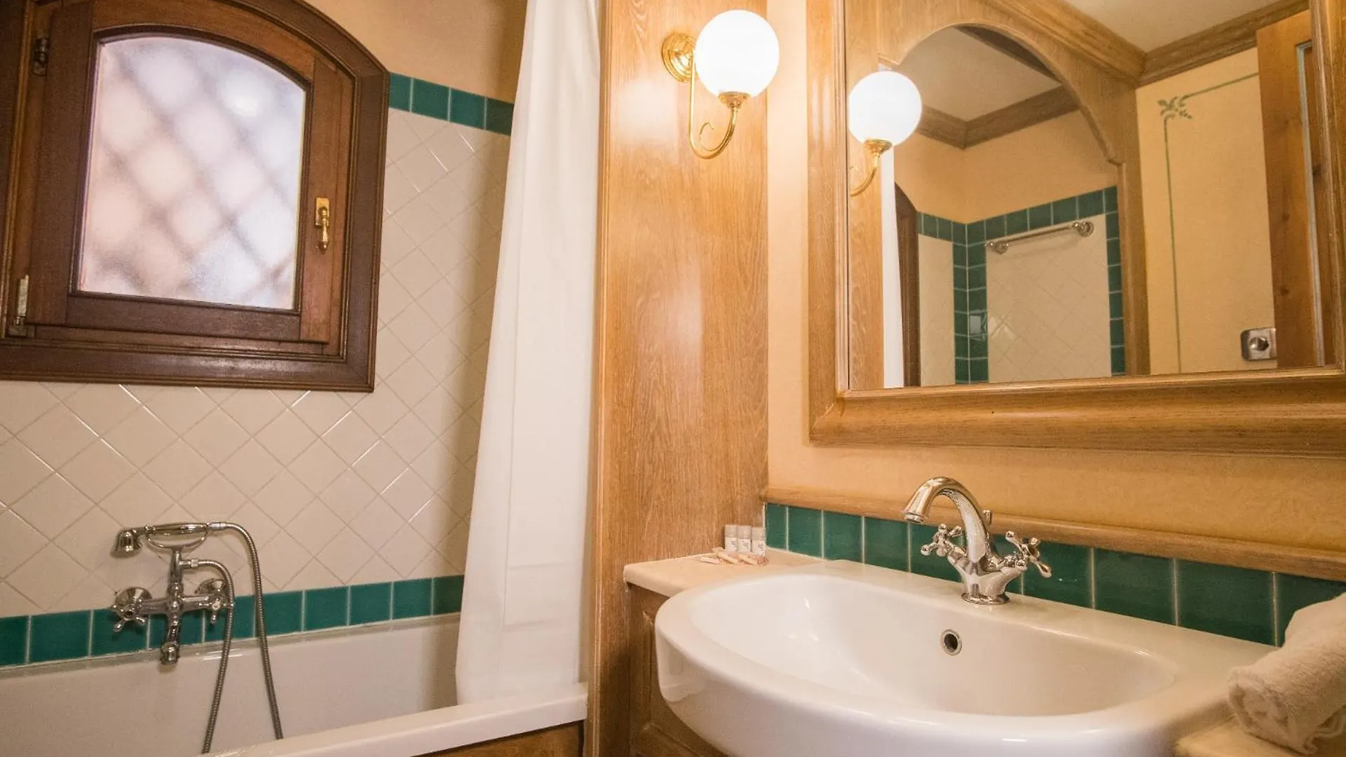 Beautiful Giardino Degli Oleandri-1Bedapt B4 Prem Лиша-ди-Вакка Апартаменты